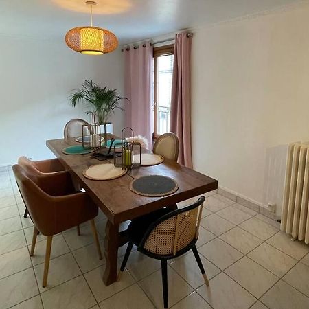 Appartement «La Vie Est Belle» Au Coeur De Sézanne Exteriör bild